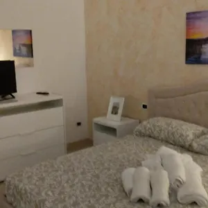 https://la-casa-di-elisa.barihotels.org
